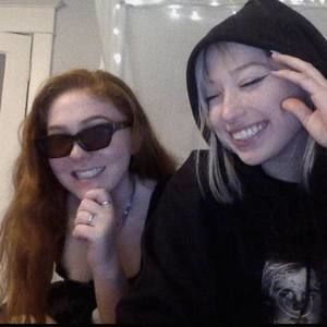 Meet your Posher, Lara